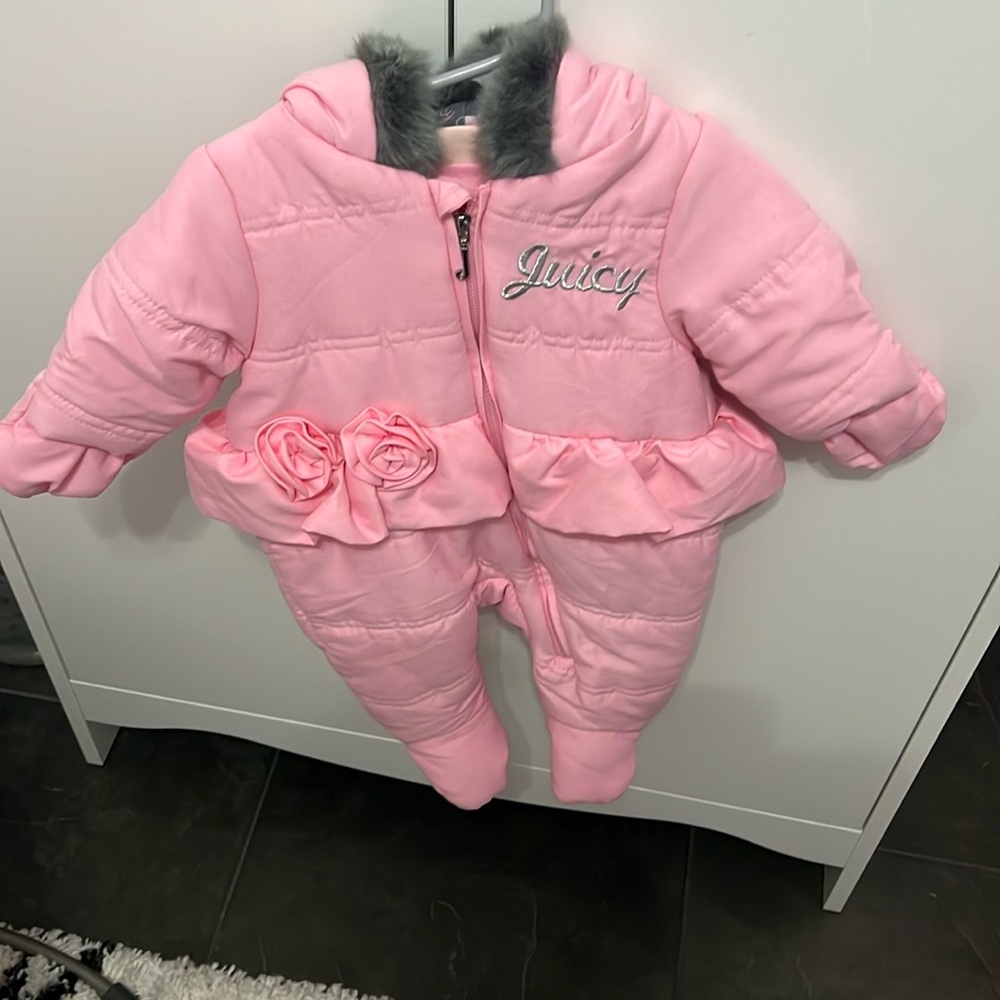 Juicy couture snow suit 0-3m